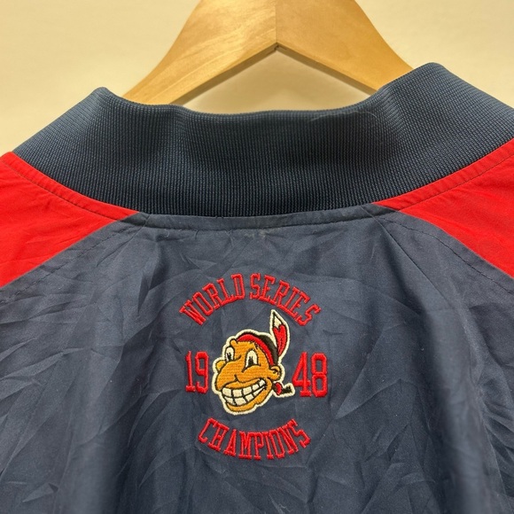 Indians -Cleveland MLB Jacket - Picture 5 of 5